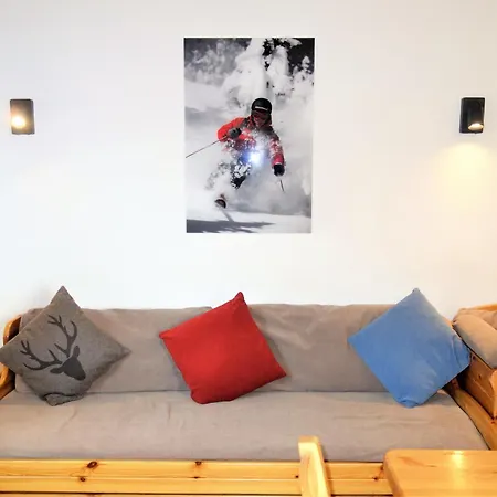 Pracondu 1 107 - Outdoor & Fun Charming