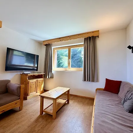 Pracondu 1 107 - Outdoor & Fun Charming Apartment *